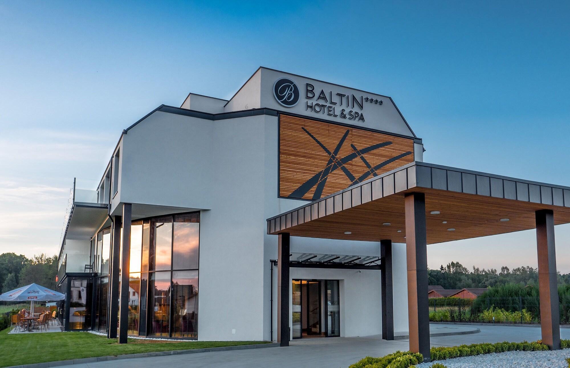 Baltin Hotel & Spa **** Mielno  Bagian luar foto