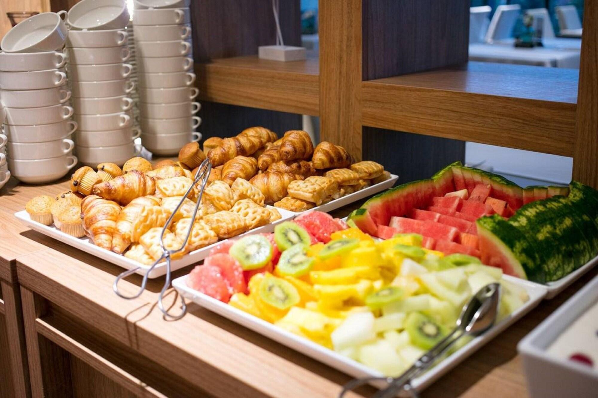 Baltin Hotel & Spa **** Mielno  Bagian luar foto