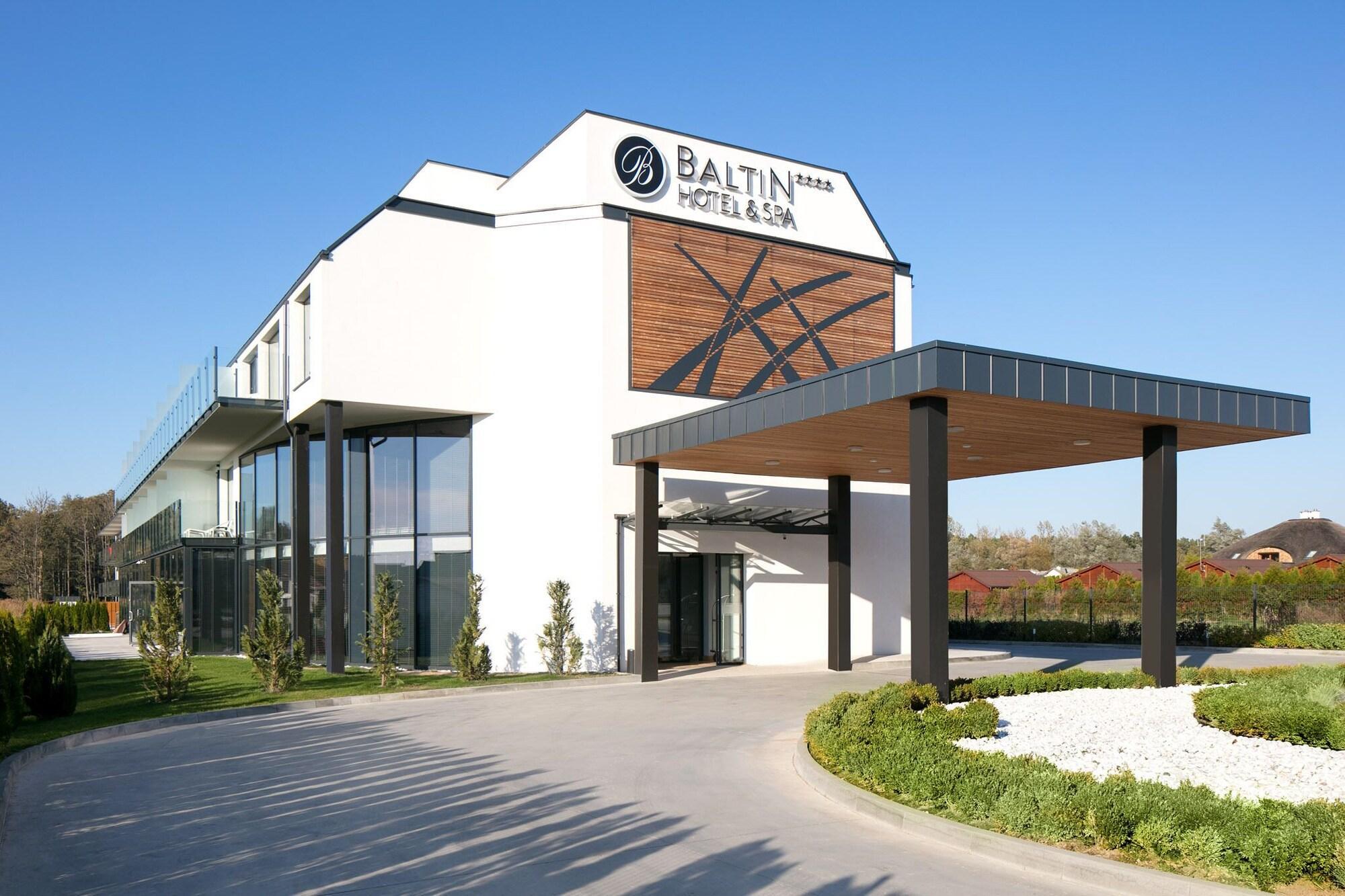 Baltin Hotel & Spa **** Mielno  Bagian luar foto